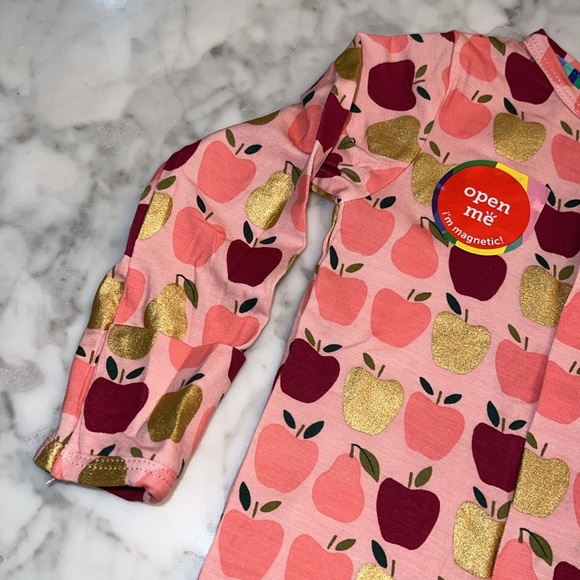 NWT MAGNETIC ME FALL FAVORITE COVERALL WITH BEAUTIFUL GOLD PRINT - Picture 4 of 7